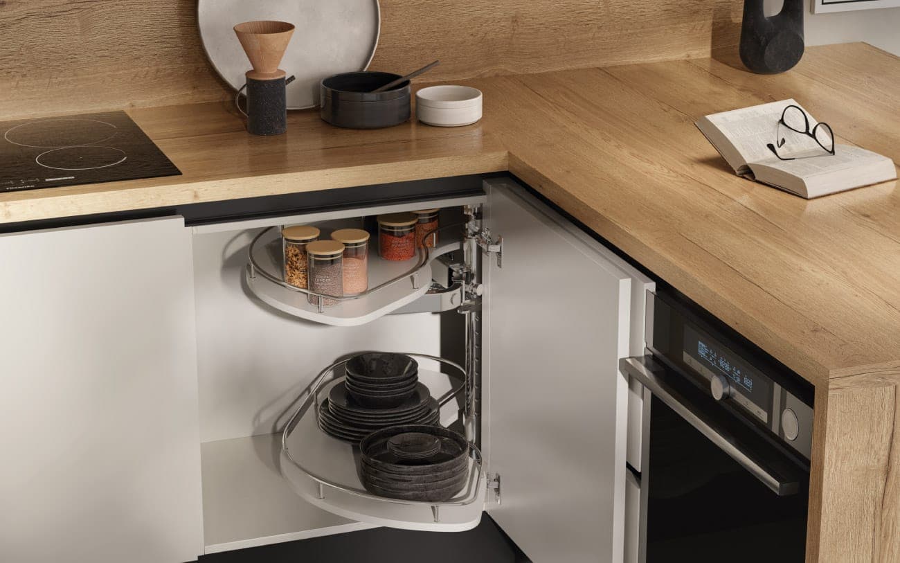 Cucina piccola con penisola — PensareCasa Torino — foto 5